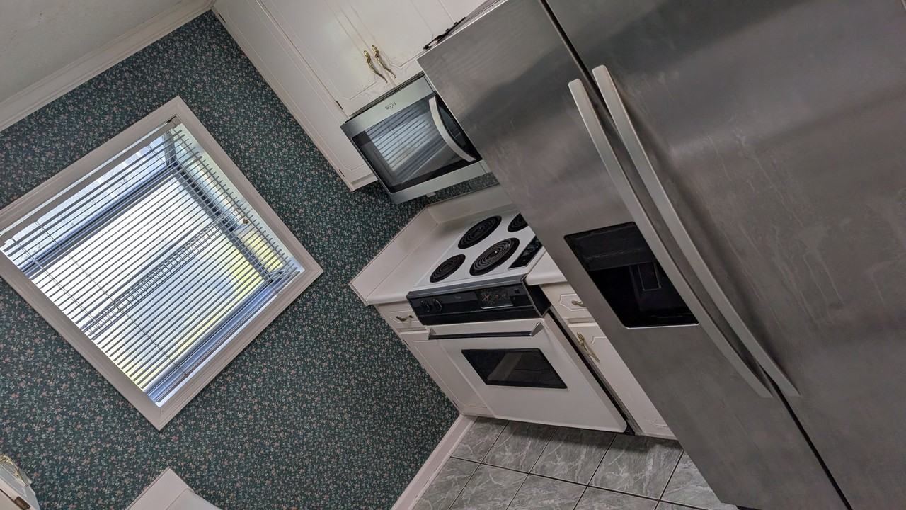 64 Woodfield Pl - Photo 4 of 20
