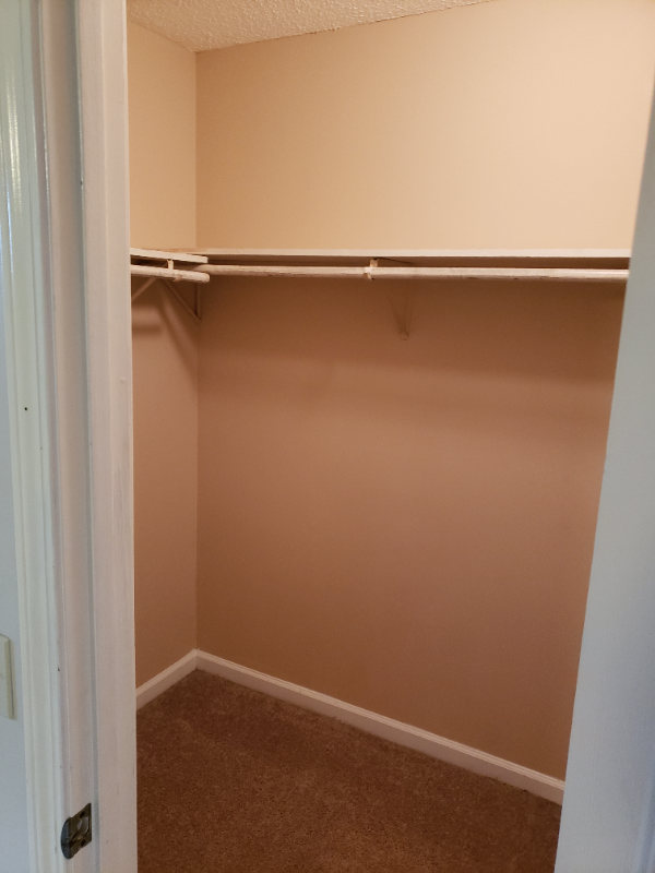 151 Candlebrook Dr - Photo 7 of 19