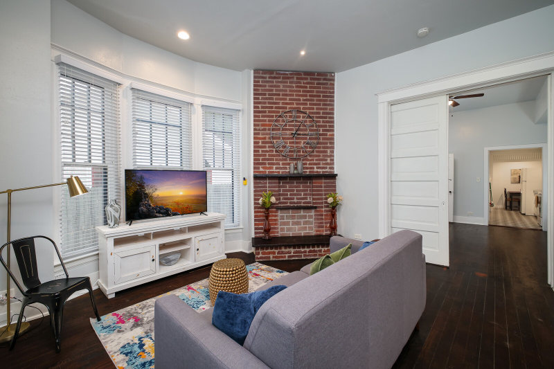 118 Delaware St #2 - Photo 2 of 20