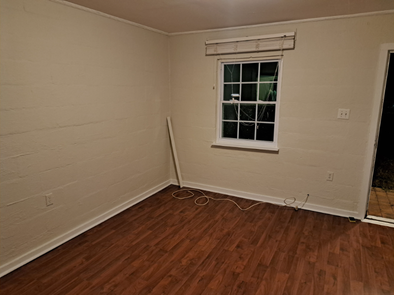 1502 Pepper Dr - Photo 2 of 10