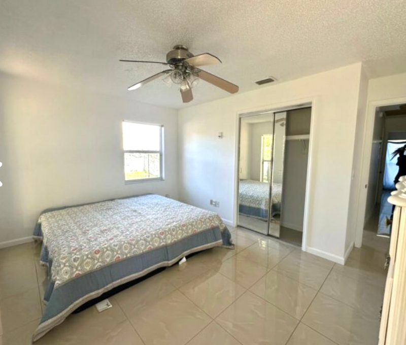 226 E Cedarwood Cir - Photo 6 of 7