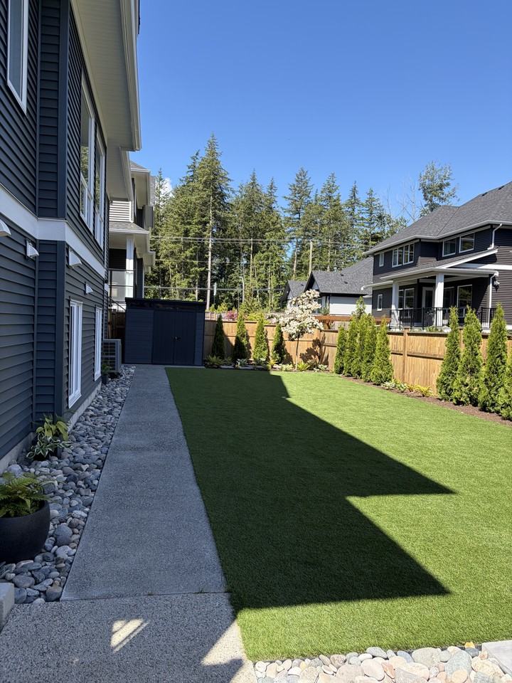 34 Ave & 209 St - Photo 5 of 24
