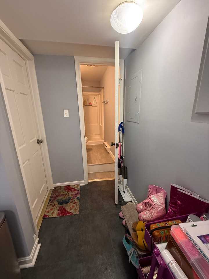 406 N Loudoun St #3 - Photo 3 of 10