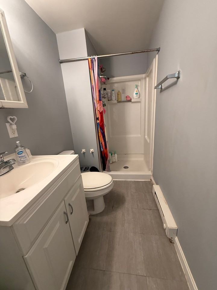 406 N Loudoun St #3 - Photo 4 of 10