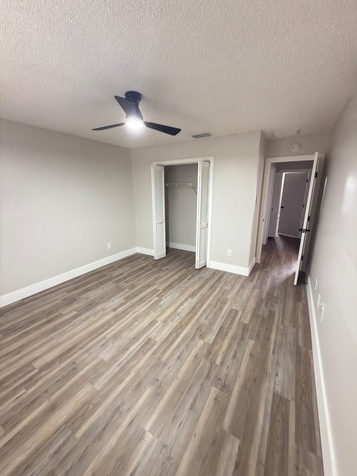 9132 Remington Dr - Photo 7 of 14