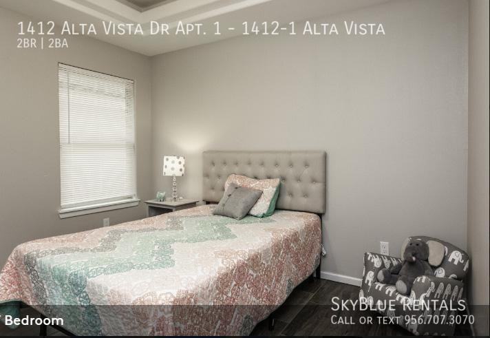 1412 Alta Vista Dr Apt 1 - Photo 2 of 4