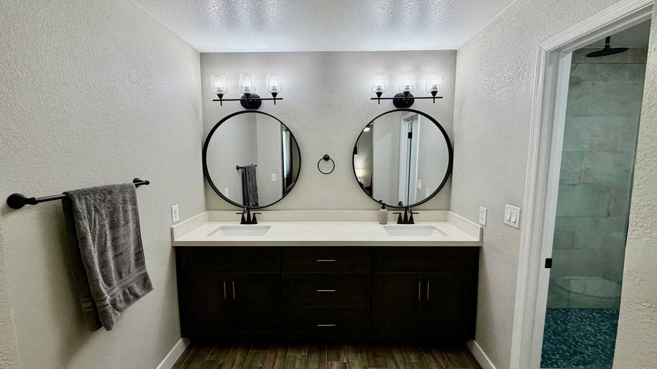3757 W Joan De Arc Ave - Photo 5 of 20