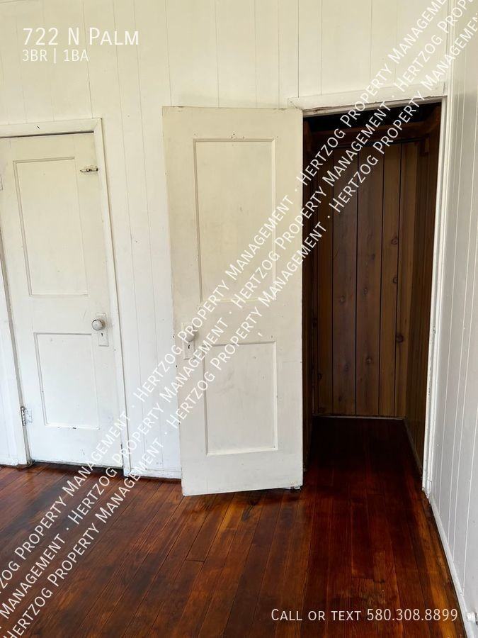 722 N Palm St - Photo 7 of 15