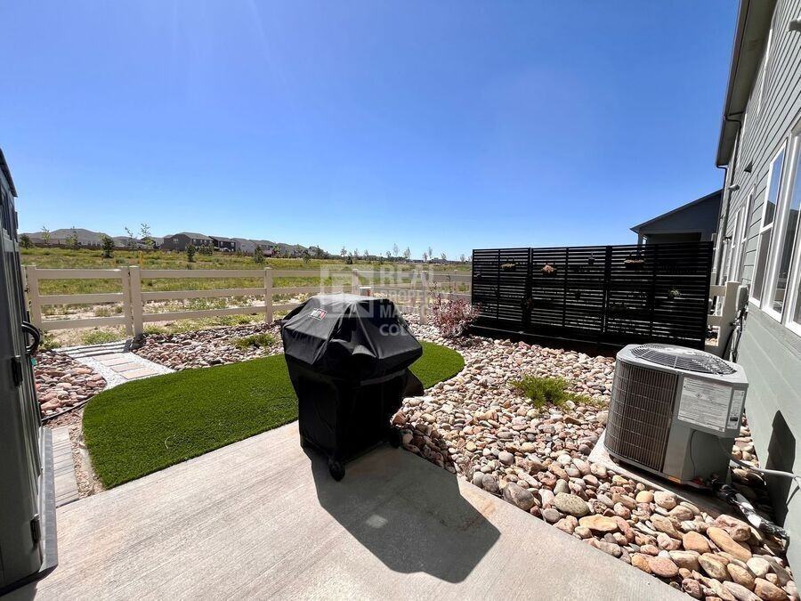 8091 Grey Bark Way - Photo 3 of 25