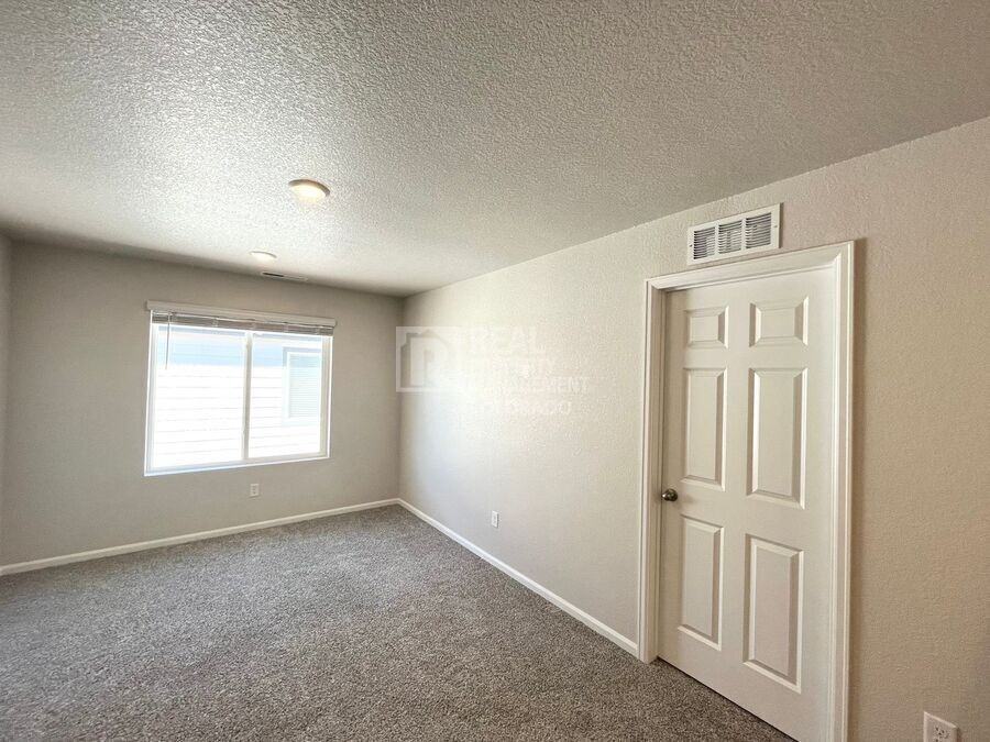6764 Wiper Way - Photo 7 of 20