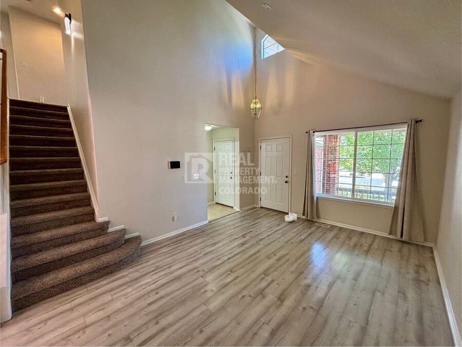 15162 E 118th Ave - Photo 2 of 19