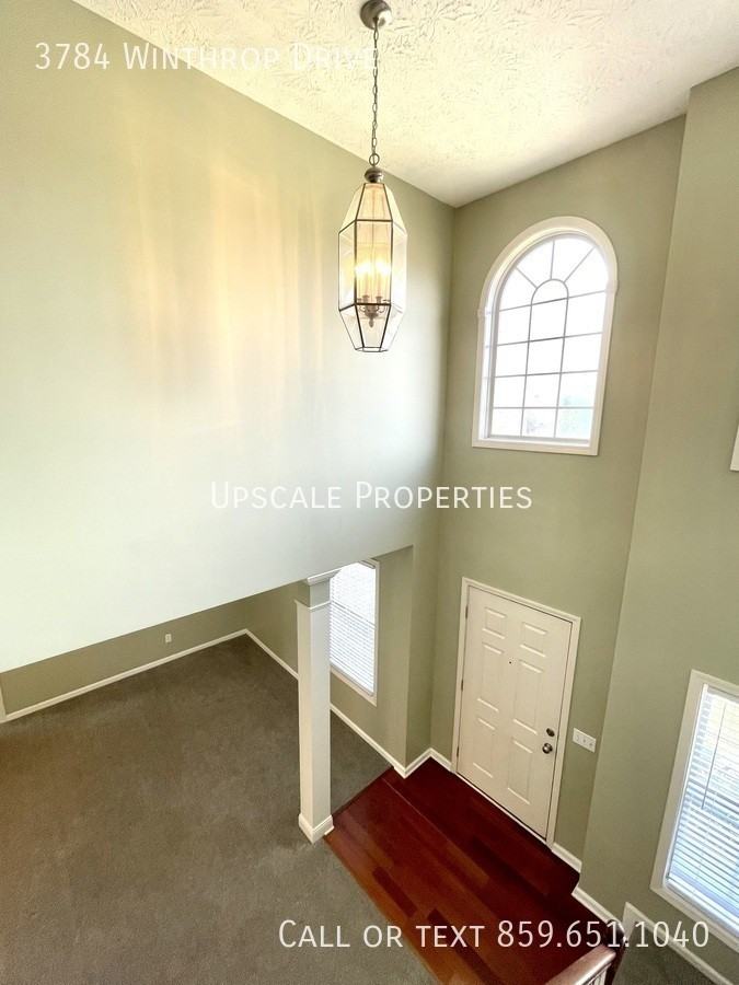 3784 Winthrop Dr - Photo 2 of 16