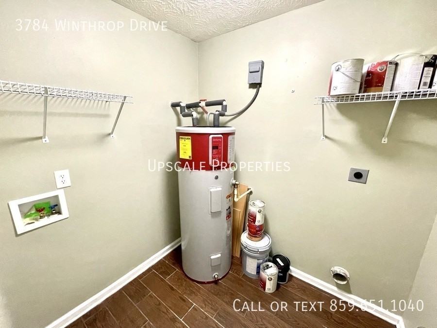 3784 Winthrop Dr - Photo 7 of 16