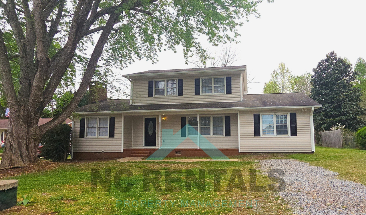 2300 Carlford Rd - Photo 3 of 36