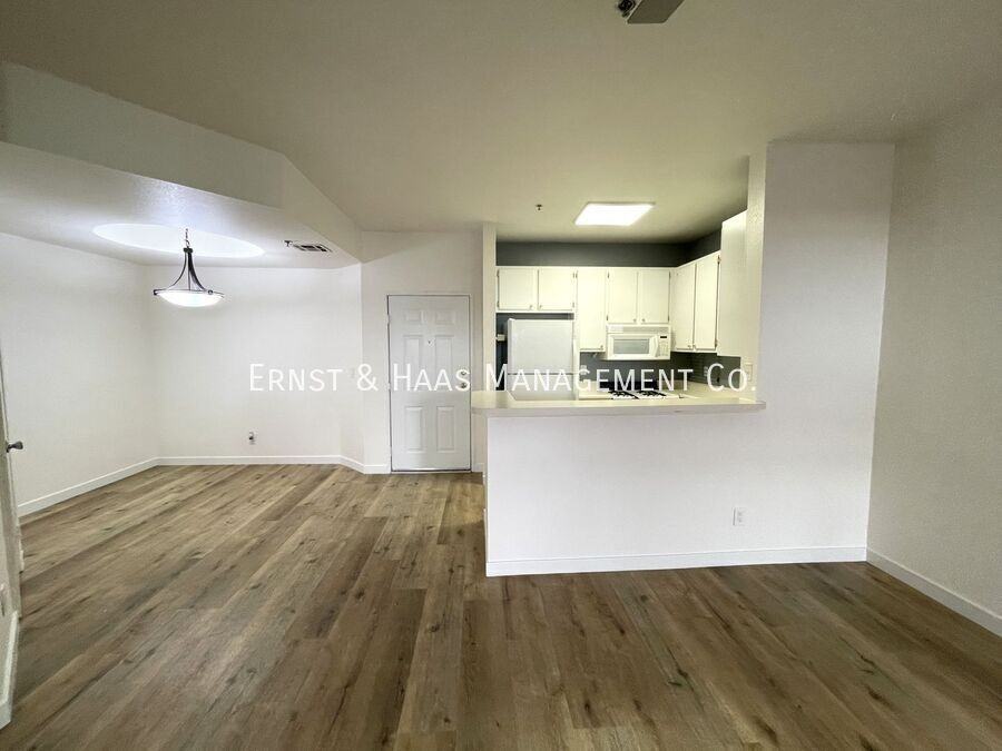 535 Magnolia Ave #114 - Photo 4 of 13