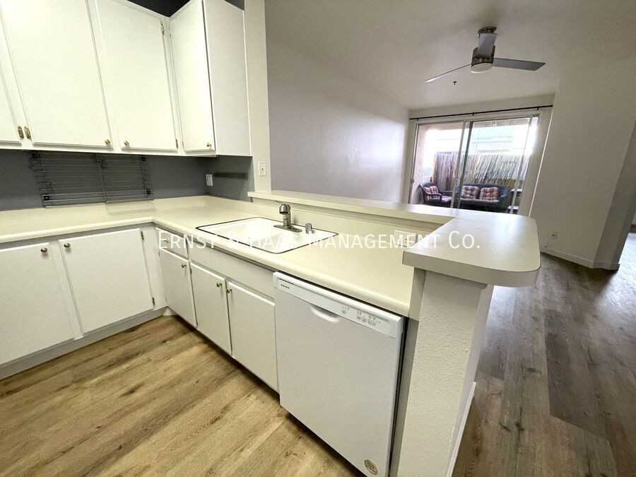 535 Magnolia Ave #114 - Photo 6 of 13