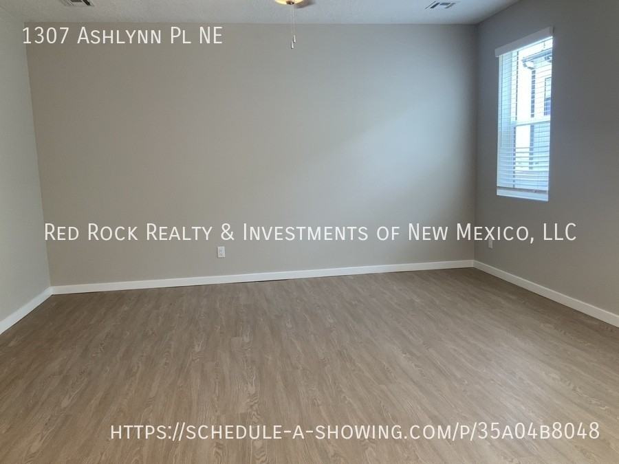 1307 Ashlynn Pl Ne - Photo 3 of 18