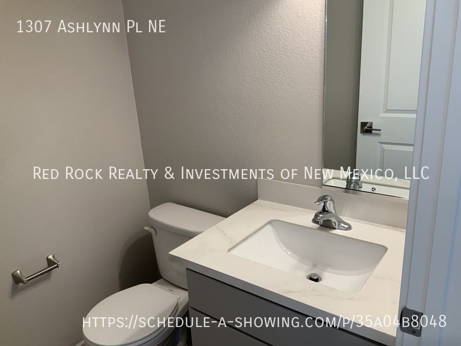 1307 Ashlynn Pl Ne - Photo 4 of 18