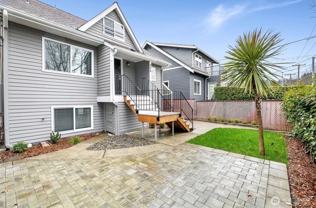 808 Nw Market St #1 - Photo 1 of 1