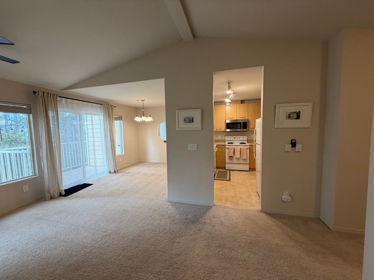 710 240th Way Se - Photo 4 of 8