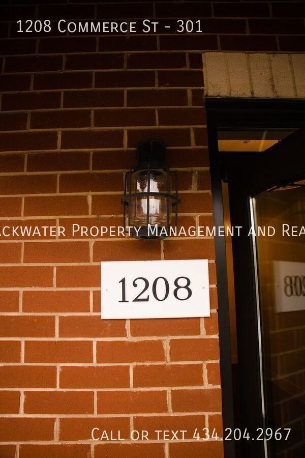 1208 Commerce St #301 - Photo 6 of 50