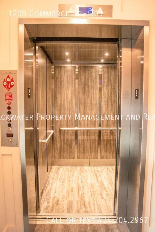 1208 Commerce St #301 - Photo 7 of 50