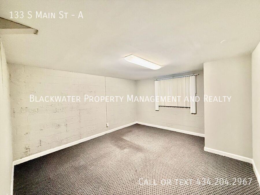 133 S Main St #A - Photo 5 of 7
