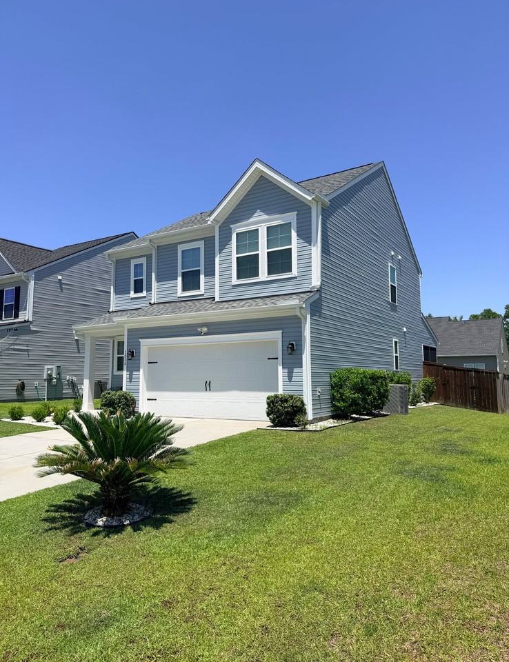 1355 Hermitage Ln - Photo 2 of 31