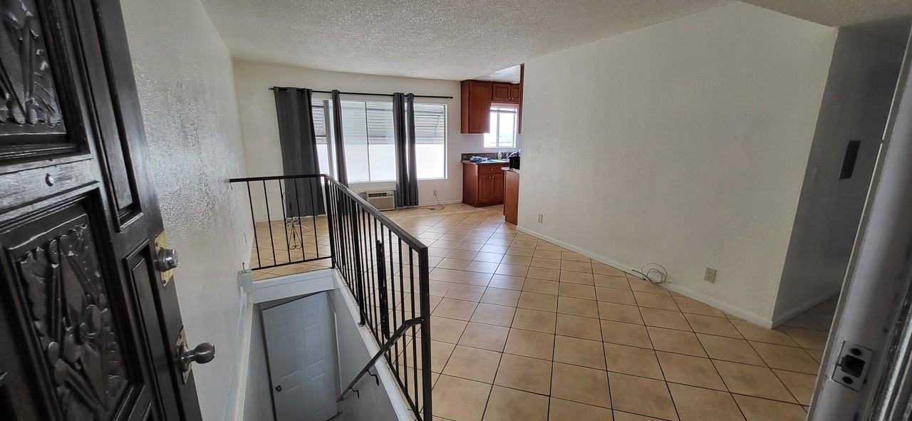 1018 Marview Ave #4 - Photo 2 of 8
