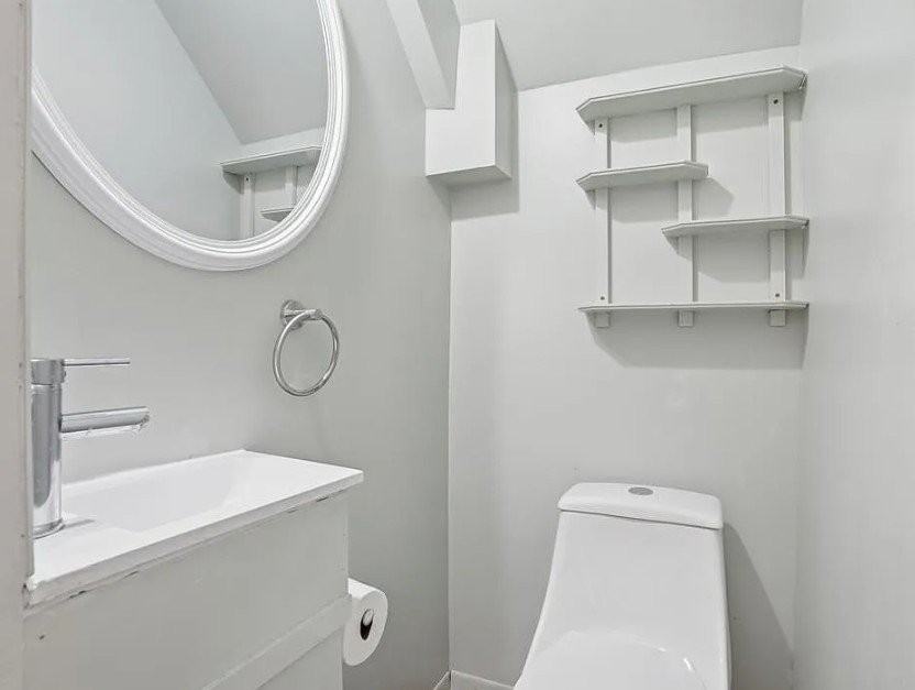 770 E Washington Ave - Photo 7 of 16