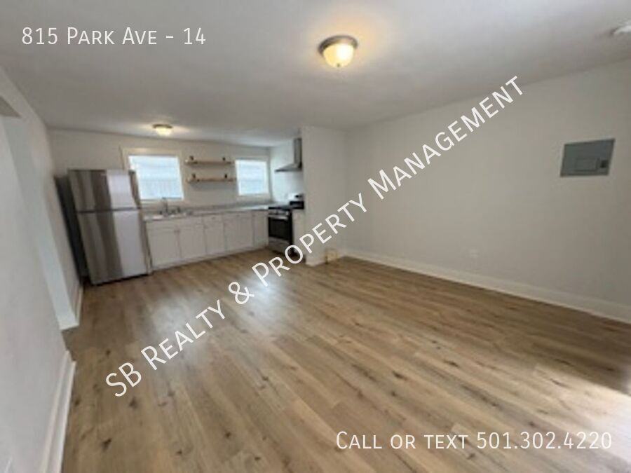 815 Park Ave #14 - Photo 5 of 19