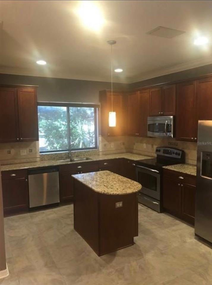 9241 Stone River Pl - Photo 6 of 18