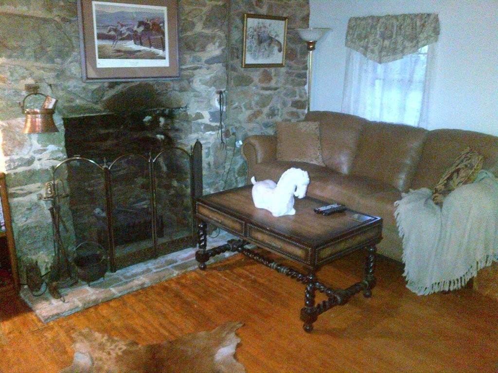 40200 Main St - Photo 3 of 8