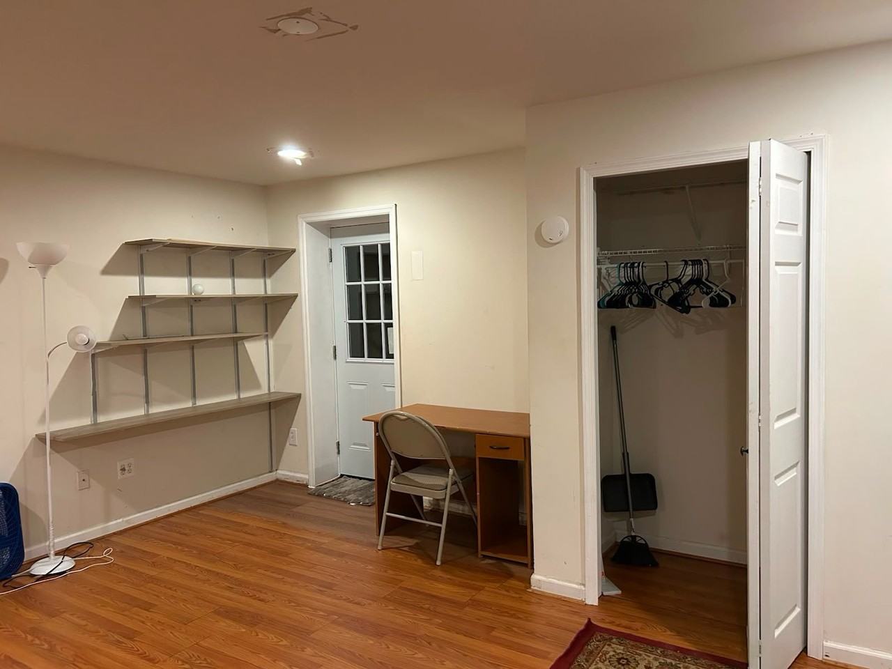 14024 Sterling Point Dr - Photo 2 of 8