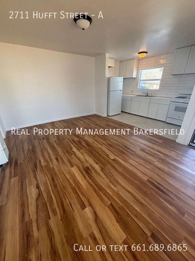 2711 Hufft St #A - Photo 2 of 10