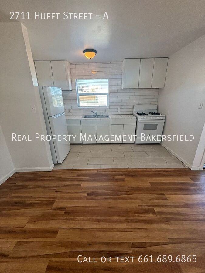 2711 Hufft St #A - Photo 3 of 10