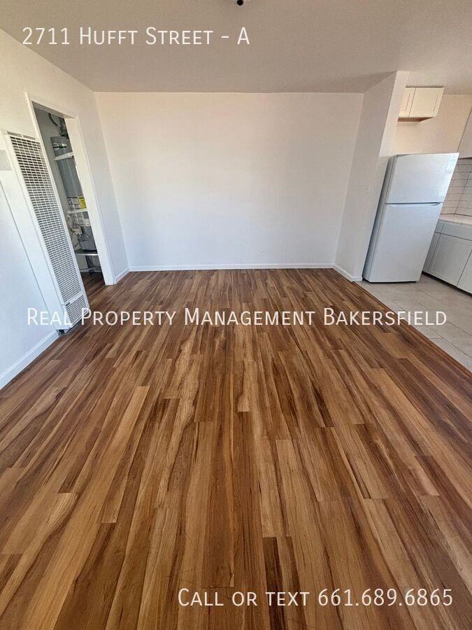2711 Hufft St #A - Photo 4 of 10