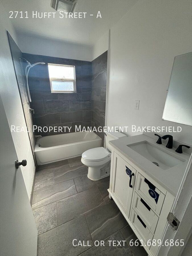 2711 Hufft St #A - Photo 7 of 10
