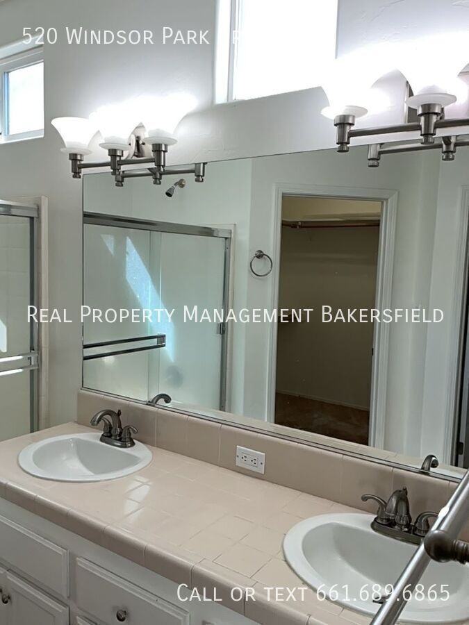 520 Windsor Park Dr - Photo 6 of 13