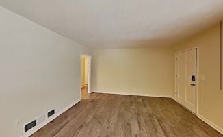 featured image of 848 Howard Ct Sw