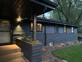 2490 Quail Ave N - Photo 1 of 1