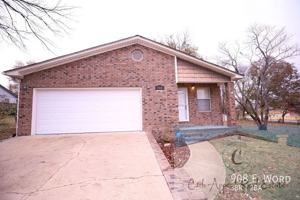 featured image of 908 E Word Ave