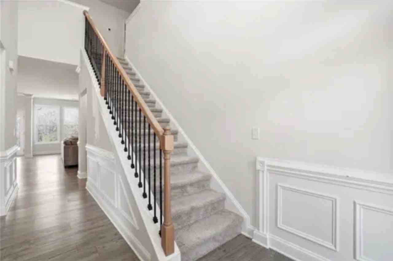 154 Pelham Glen Way - Photo 4 of 20
