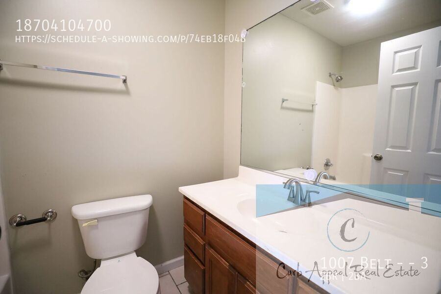 1007 Belt St #3 - Photo 2 of 11
