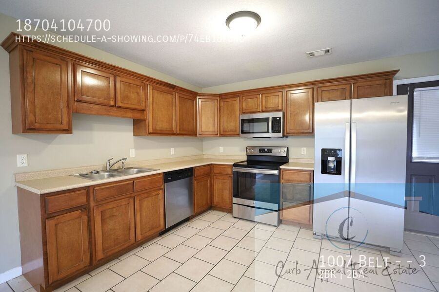 1007 Belt St #3 - Photo 7 of 11