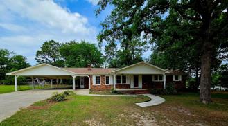 1227 Pond Dr - Photo 1 of 1