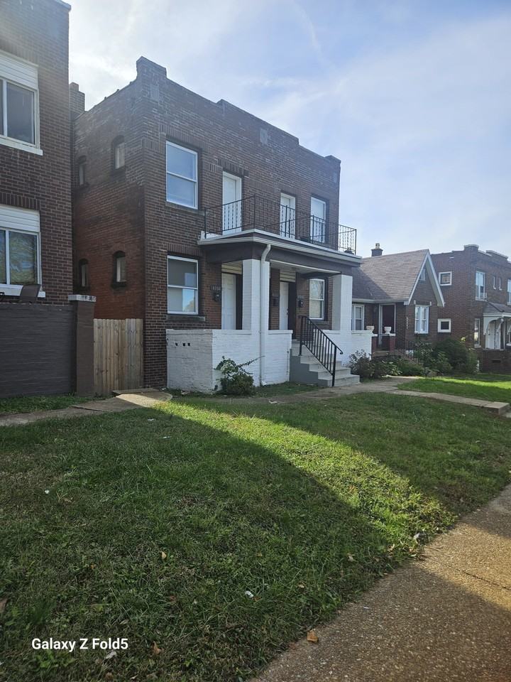 4006 Keokuk St 2nd Fl #2F - Photo 3 of 10