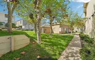 featured image of 820 Casanova Ave