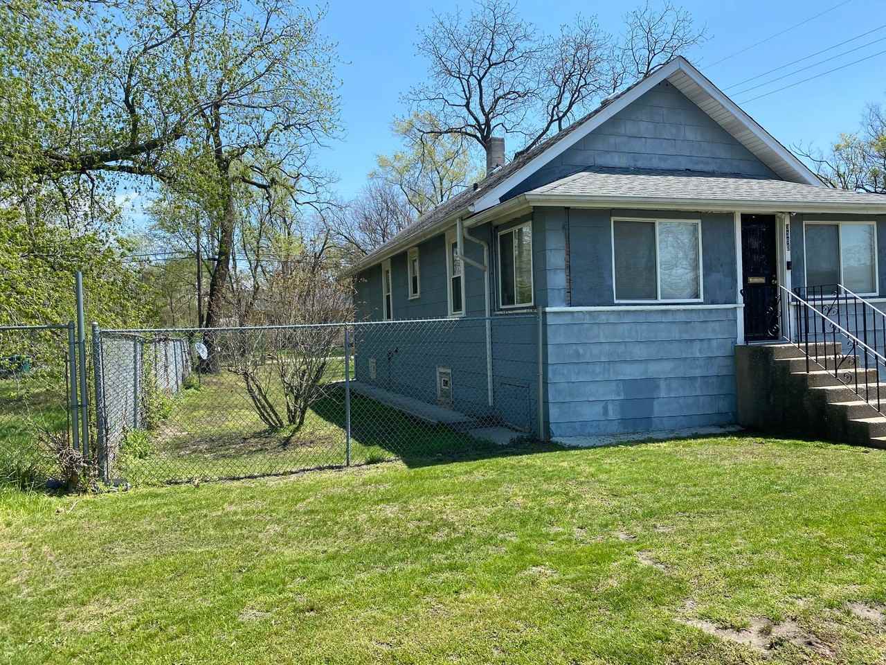 3395 Pennsylvania St - Photo 2 of 13