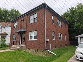 featured image of 417 W 14th St #4